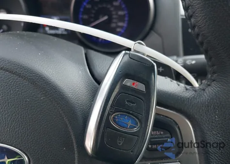 2017 Subaru Outback 2.5I Limited z USA, uszkodzony, nr VIN 4S4BSANC2H3348920